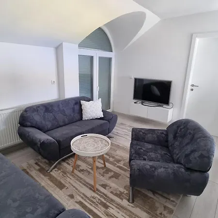 Apartman Uz Plavu Medical Group Appartement